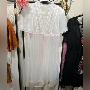 Vintage nightie robe by Dreamaway Size small